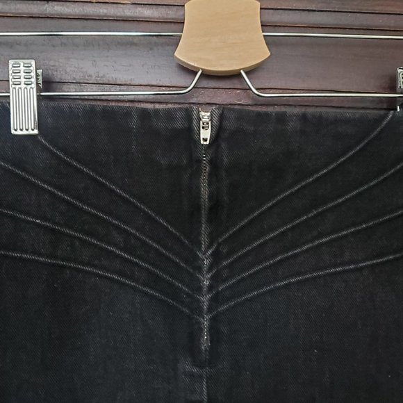 Jodi Arnold Mint black denim pencil skirt, 100% cotton, Made in USA - Picture 3 of 8